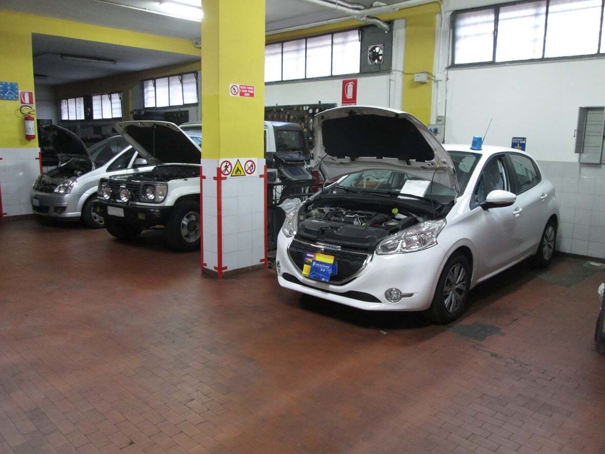 Auto in officina